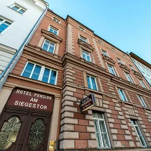 3* Maison d'hôtes Hotel-pension Am Siegestor
